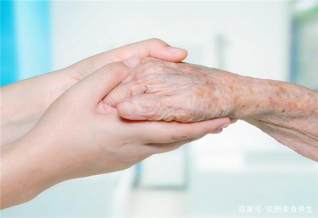 補充“維E”，對老年斑或許有一定的作用