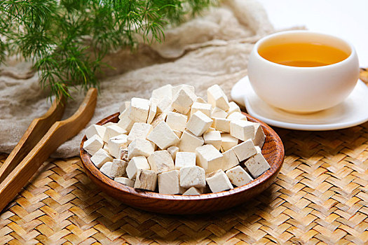 葛根：保護(hù)心腦血管，養(yǎng)肝護(hù)肝！作用全面的中藥本草